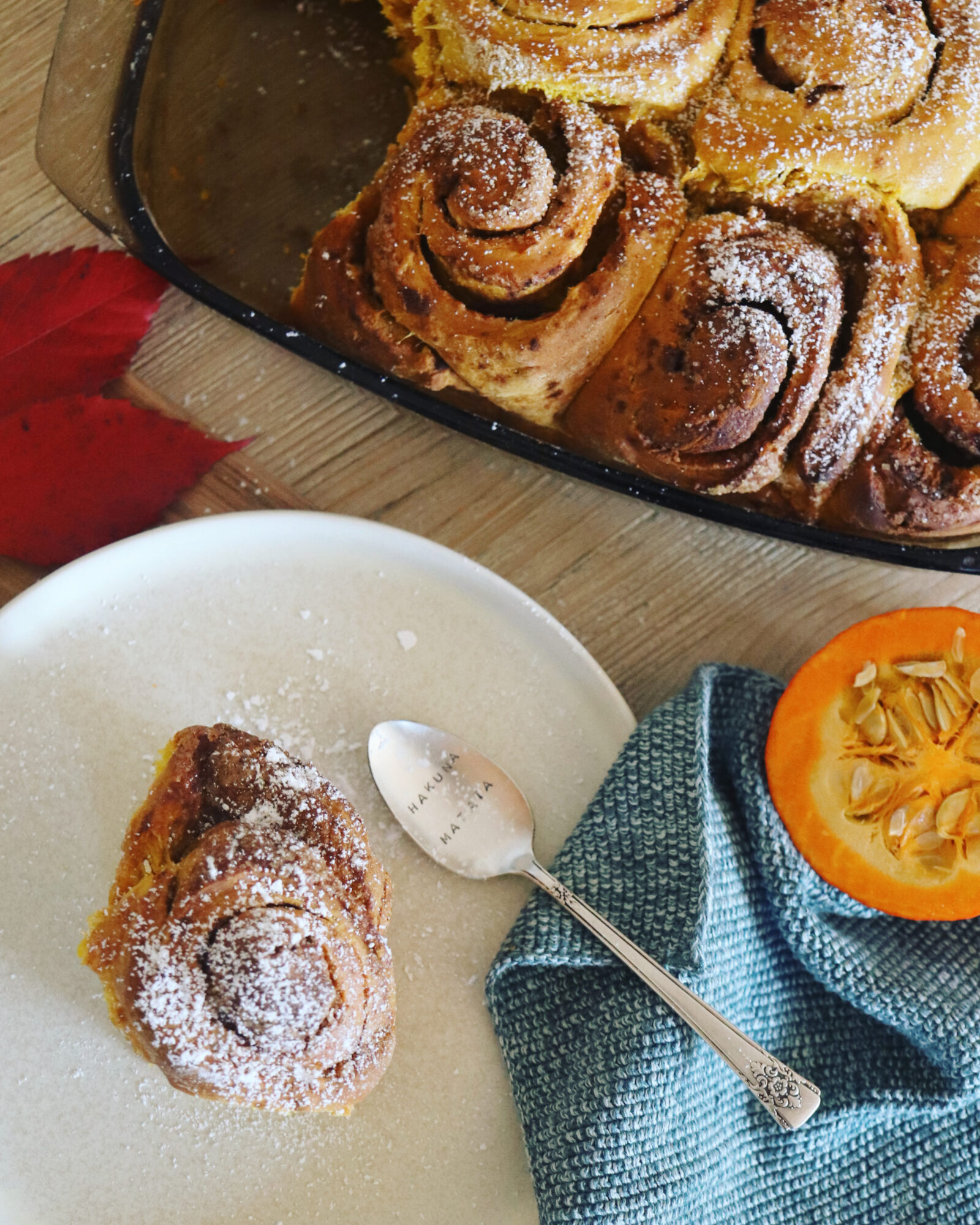 pumpkin cinnamon rolls 0