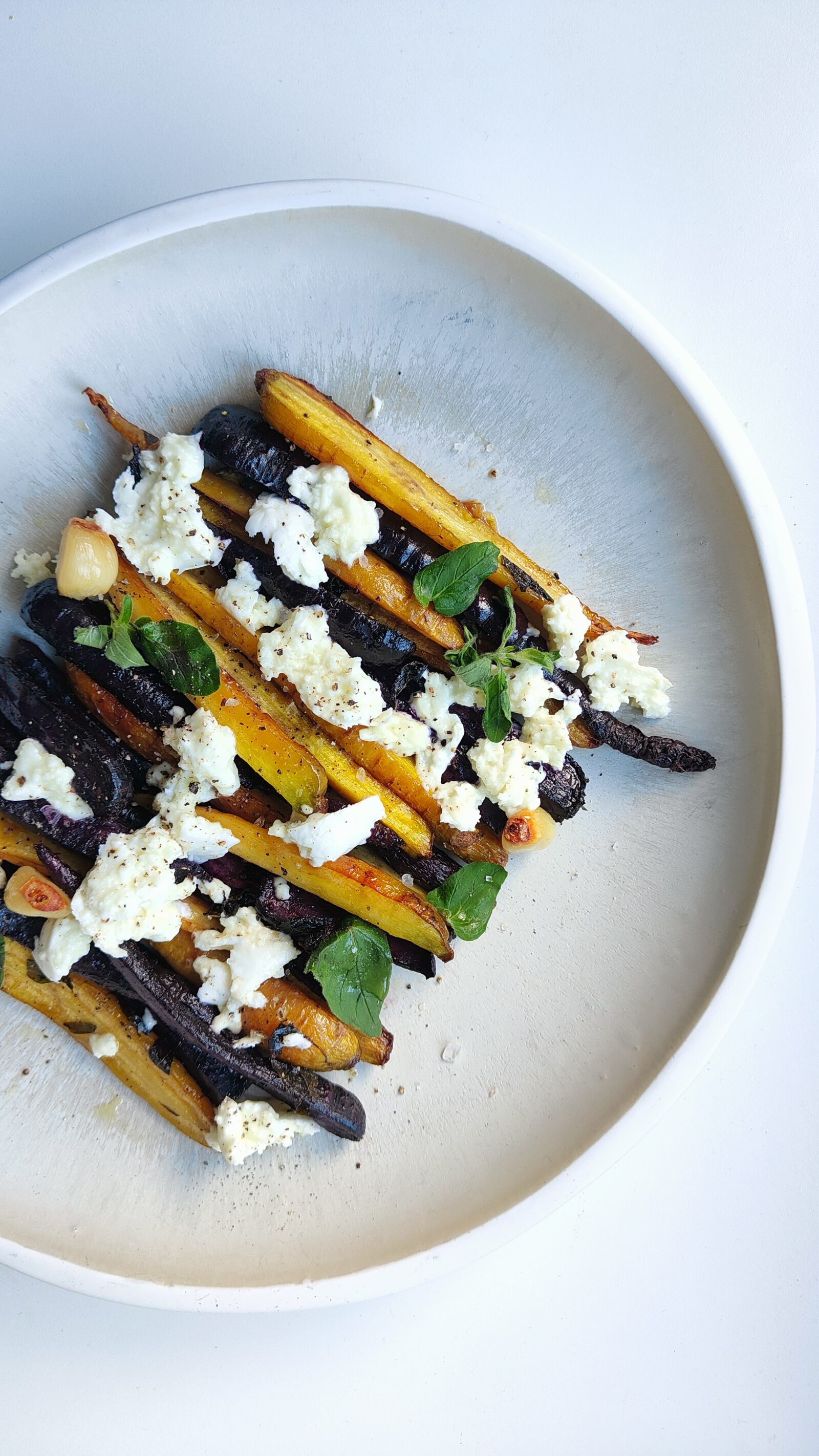 Roasted carrots with burrata